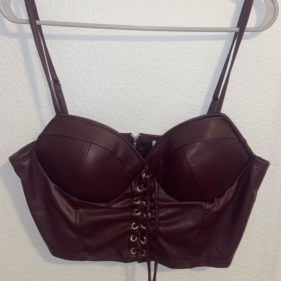 False Leather Zip Up Crop Top - Picture 1 of 4